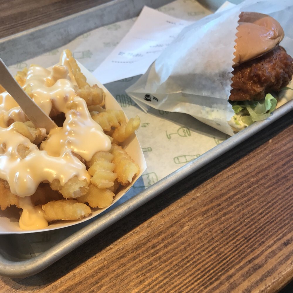 Shake Shack Lexington - Chicken sandwich and cheese fries - Fast Food Near Me - Lexington, Kentucky Shake Shack Lexington - Chicken sandwich and cheese fries - Fast Food Near Me - Lexington, Kentucky