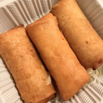 Bob's Shanghai 66 - Vegetable spring rolls - Shanghainese Near Me - Rockville, Maryland