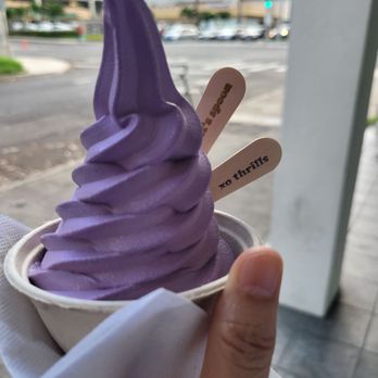 Thrills Soft Serve - Ube soft serve - Ice Cream & Frozen Yogurt Near Me - Honolulu, Hawaii