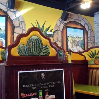 Salsas Philips Highway - Cute decor - Mexican Near Me - Jacksonville, Florida