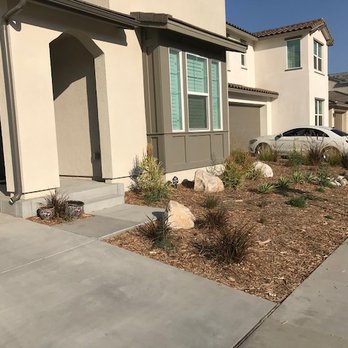 AA Cali Construction - steps to front door before Omar's design - General Contractors Near Me
