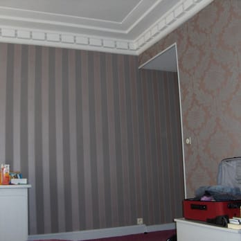 Hotel Louvre Montana - Loved the wallpaper (and you can tell our room was spacious) - Hotels Near Me - Paris, 75 Hotel Louvre Montana - Loved the wallpaper (and you can tell our room was spacious) - Hotels Near Me - Paris, 75