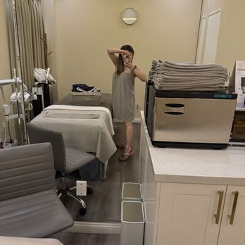 iCare Skin & Body - Selfie sort of - Skin Care Near Me - Walnut, California