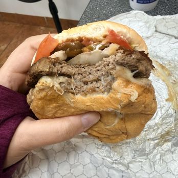 Braum's - 1/2 pound Jalapeno Pepper Jack Cheeseburger - Ice Cream & Frozen Yogurt Near Me - Corsicana, Texas Braum's - 1/2 pound Jalapeno Pepper Jack Cheeseburger - Ice Cream & Frozen Yogurt Near Me - Corsicana, Texas