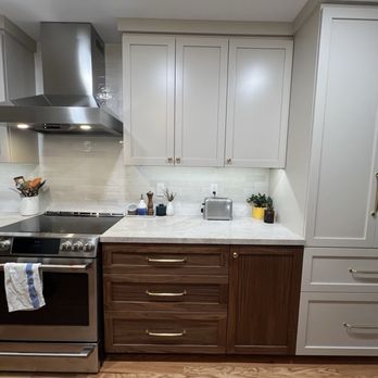 Shaker Cabinet - Cabinetry Near Me