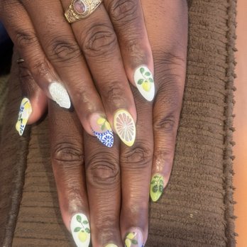 12Twelve Nail Bar - Nail Salons Near Me - Marina del Rey, California 12Twelve Nail Bar - Nail Salons Near Me - Marina del Rey, California