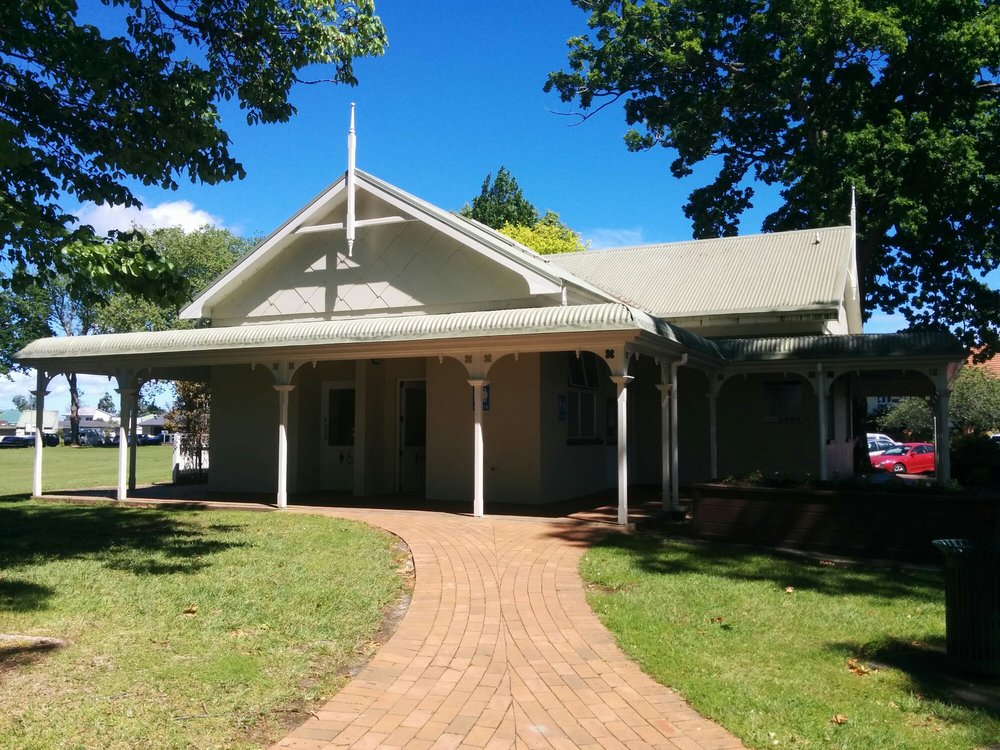 CAMBRIDGE SUPERLOO Victoria St, Cambridge, Waikato, New Zealand