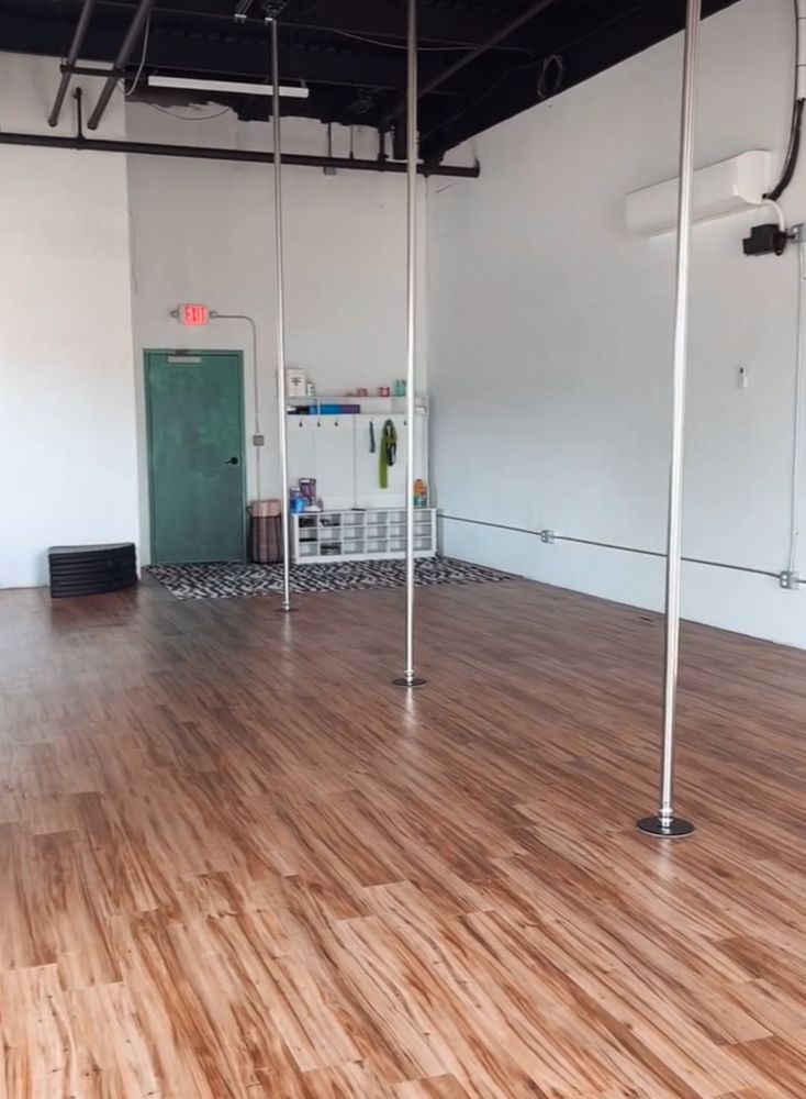 The Aerial Warehouse - wedding in West Hartford, CT