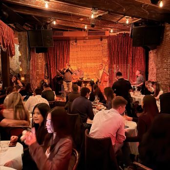 THE BEEHIVE - Updated December 2025 - 1502 Photos & 2582 Reviews - 541