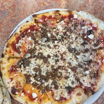 SPIN! Pizza - 12 inch custom pizza with beef, crimini mushrooms, glazed pecans, and goat cheese - Pizza Near Me - Omaha, Nebraska SPIN! Pizza - 12 inch custom pizza with beef, crimini mushrooms, glazed pecans, and goat cheese - Pizza Near Me - Omaha, Nebraska