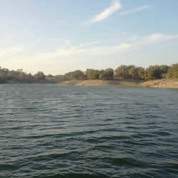 Muller's Ark Guest Ranch - The lake at Muller's Ark ranch