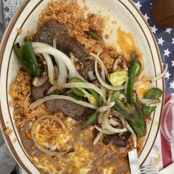 El Farolito - Tampiqueña Plate - Mexican Near Me - Placentia, California El Farolito - Tampiqueña Plate - Mexican Near Me - Placentia, California