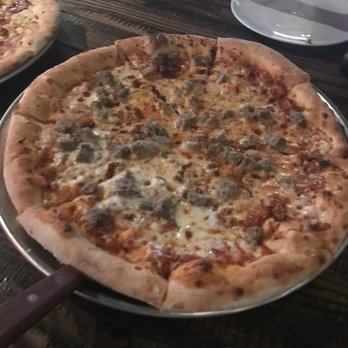 Puttery - Meatball pizza  yummm - Mini Golf Near Me - The Colony, Texas