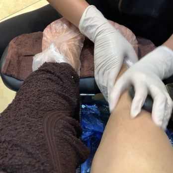 Soho Nail Lounge - Deluxe Soho Pedicure $45 : 50 mins service. Hot stone and paraffin was included. Love it! - Skin Care Near Me - Houston, Texas Soho Nail Lounge - Deluxe Soho Pedicure $45 : 50 mins service. Hot stone and paraffin was included. Love it! - Skin Care Near Me - Houston, Texas