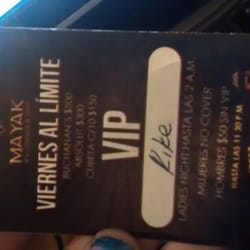 Mayak Night Club - Un pase VIP para entrar sin cover a Mayak
