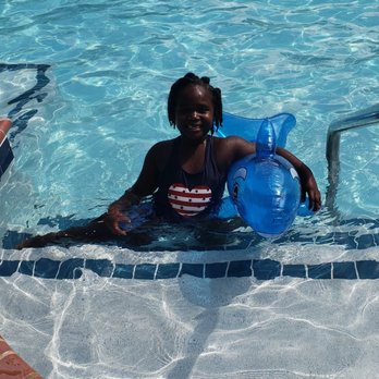 Eagle Harbor - Summertime Fun - Apartments Near Me - Carrollton, Virginia