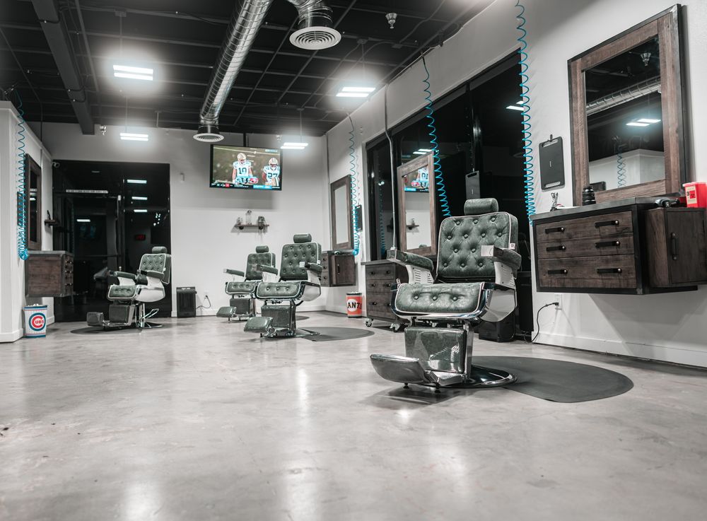 Clips and Razors Haircuts Logo