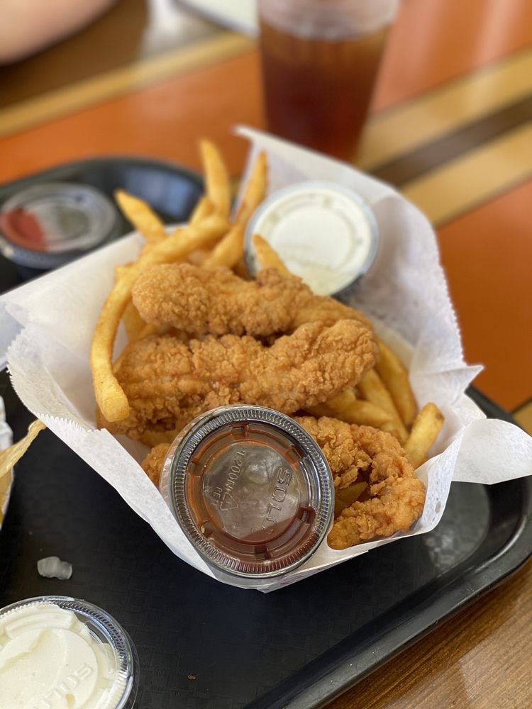 PEARLY’S BEACH EATS CLOSED 722 Photos & 897 Reviews 45 Papaya St