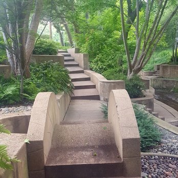 Highland Park Library - Walking path and tiny bridge crossing - Libraries Near Me - Highland Park, Texas
