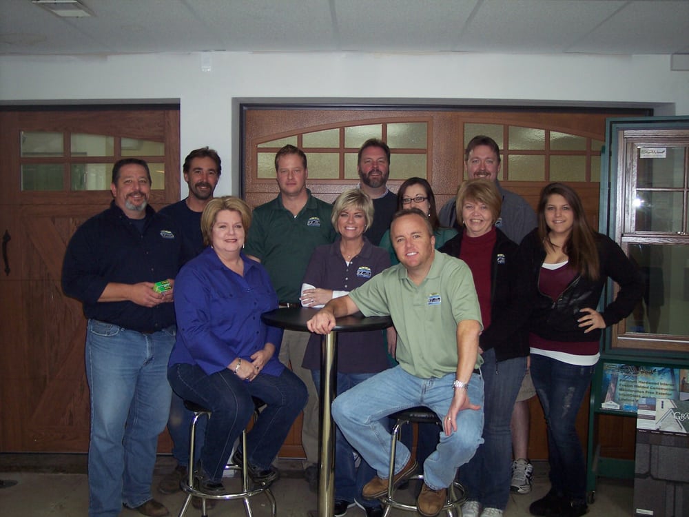 EZ GARAGE DOORS Updated August 2024 22 Photos 1090 3rd St, North