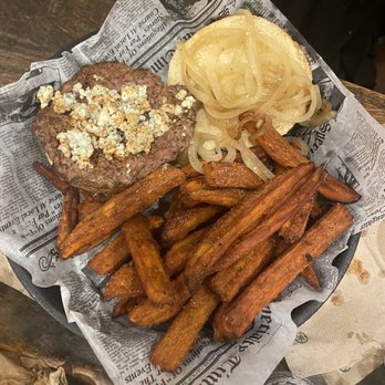 One Twenty Three Burger House - Black and bleu burger - Burgers Near Me - Saint Augustine, Florida One Twenty Three Burger House - Black and bleu burger - Burgers Near Me - Saint Augustine, Florida