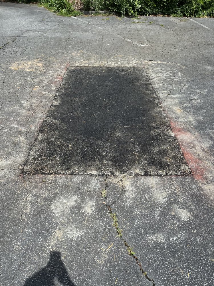 Slide of Capital Roofing