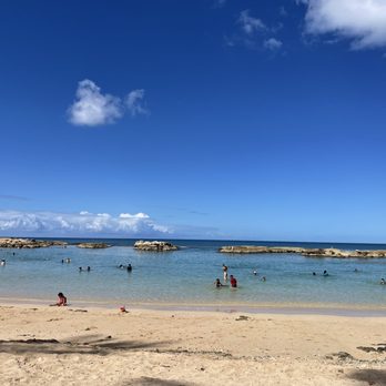 Three Tables Hawaii - Low tide - Hawaiian Near Me - Haleiwa, Hawaii Three Tables Hawaii - Low tide - Hawaiian Near Me - Haleiwa, Hawaii