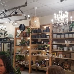 Lots of home decor Lots of home decor