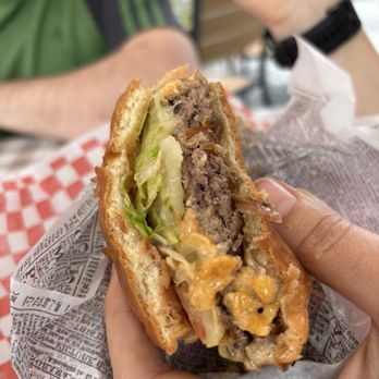 Cooper Landing Brewing Company - The most amazing cheeseburger - Breweries Near Me - Cooper Landing, Alaska Cooper Landing Brewing Company - The most amazing cheeseburger - Breweries Near Me - Cooper Landing, Alaska