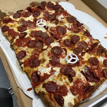 Scarr's Pizza - Pizza Near Me - New York, New York Scarr's Pizza - Pizza Near Me - New York, New York