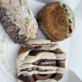 Paris En Rose - Cafes Near Me - Del Mar, California Paris En Rose - Cafes Near Me - Del Mar, California