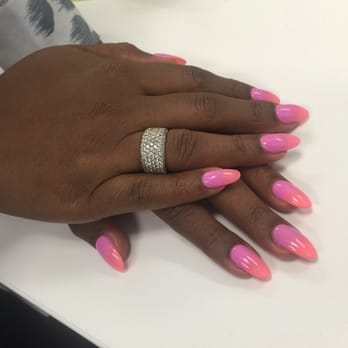 Unique Nails - Oval shape with pink and coral ombré - Nail Salons Near Me - Irvine, California Unique Nails - Oval shape with pink and coral ombré - Nail Salons Near Me - Irvine, California