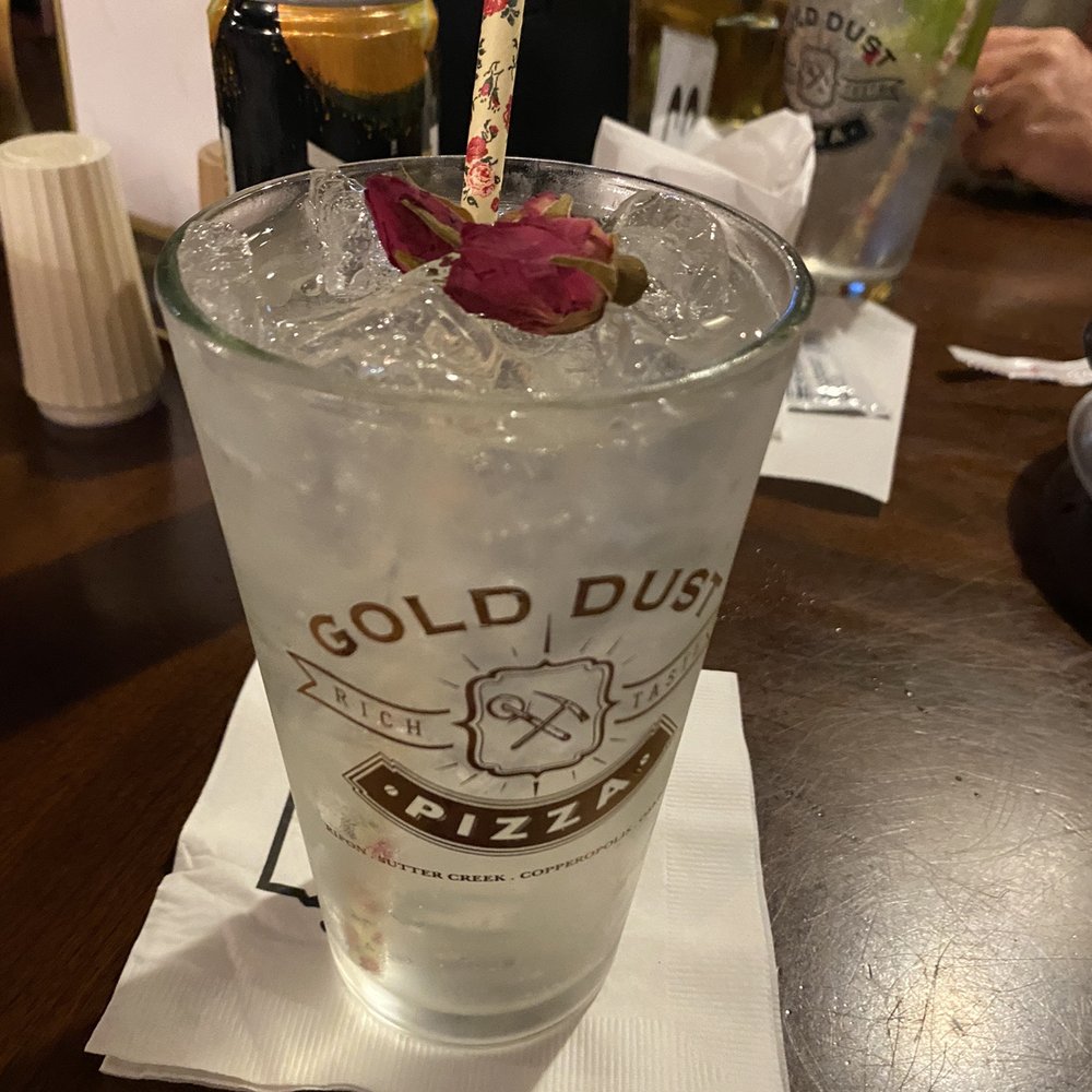 Gold Dust Pizza Copperopolis - Fancy straw and dried roses made the drink that much better - Pizza Near Me - Copperopolis, California Gold Dust Pizza Copperopolis - Fancy straw and dried roses made the drink that much better - Pizza Near Me - Copperopolis, California