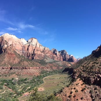 Watchman Trail - View of Zion Canyon - Hiking Near Me - Virgin, Utah Watchman Trail - View of Zion Canyon - Hiking Near Me - Virgin, Utah