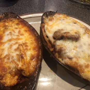 Giuseppe's - Lasagna and cannelloni combo meal. The lasagna is on the right. - Italian Near Me - Portland, Oregon Giuseppe's - Lasagna and cannelloni combo meal. The lasagna is on the right. - Italian Near Me - Portland, Oregon