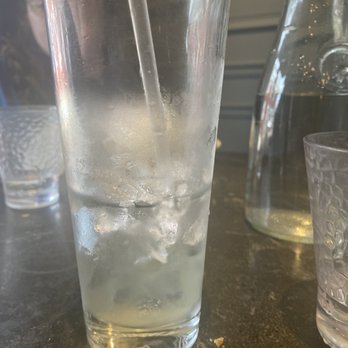 Sisters Thai - Lemonade glass. - Thai Near Me - Fairfax, Virginia