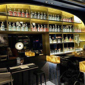 Chiang Mai Junction - The entrance bar - Thai Near Me - Toronto, Ontario