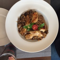 Cafe L - Delicious fresh Fall menus with friends!