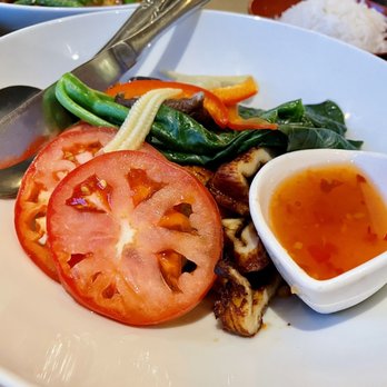 Shine Restaurant - Lemongrass chicken - Sushi Bars Near Me - Chicago, Illinois