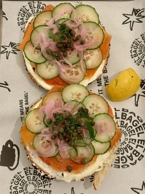 El Bagel by null