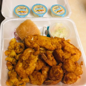 Mack's Catering Service - Fishermen's platter Primo! - Caterers Near Me - Quinebaug, Connecticut Mack's Catering Service - Fishermen's platter Primo! - Caterers Near Me - Quinebaug, Connecticut