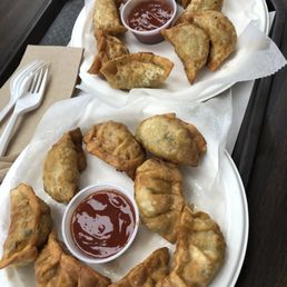 Momos Momos