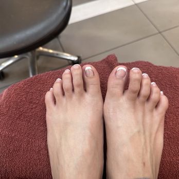 The Nails Club - Nail Salons Near Me - La Jolla, California