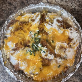 World Famous Hotboys - Smakin' Mac N' Baked Potato - Chicken Shop Near Me - Novato, California World Famous Hotboys - Smakin' Mac N' Baked Potato - Chicken Shop Near Me - Novato, California