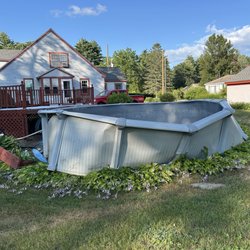 Quality Excavation Services - The pool prior to removal.