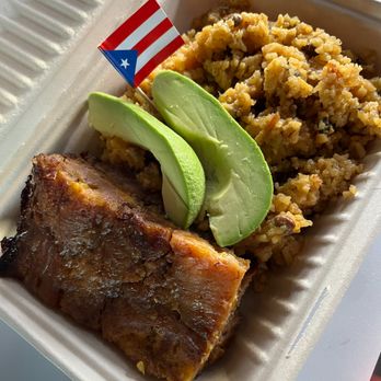 Sofrito Rico - Pastelón Con Arroz Con Gandules - Puerto Rican Near Me Sofrito Rico - Pastelón Con Arroz Con Gandules - Puerto Rican Near Me