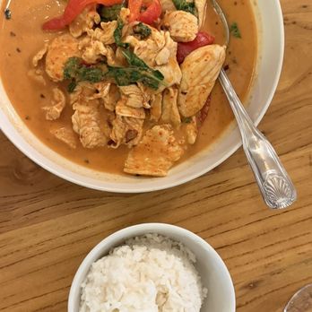 Danny's Thai Kitchen and Bar - Bars Near Me - Atlanta, Georgia Danny's Thai Kitchen and Bar - Bars Near Me - Atlanta, Georgia