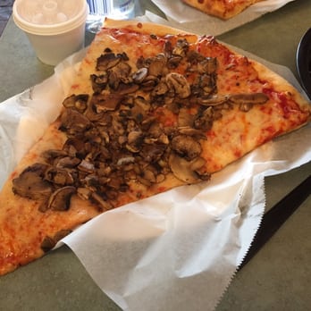 Tony's Pizza - Slice of cheese, add mushrooms :-) - Pizza Near Me - Hickory, North Carolina