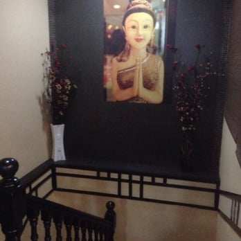 Tai Sawadee - They have downstairs for big groups. There are also 2 karoeke rooms - Korean Near Me - Barcelona, B