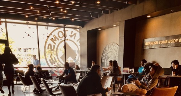 Tom N Toms Coffee by null